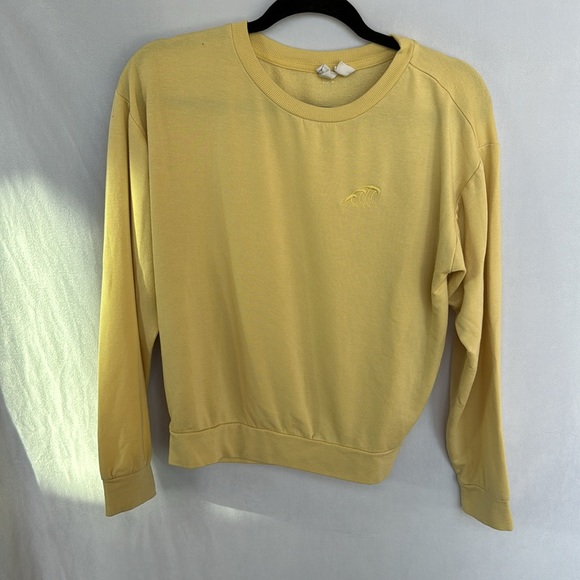 Billabong and Roxy Crewneck Set - Picture 2 of 9